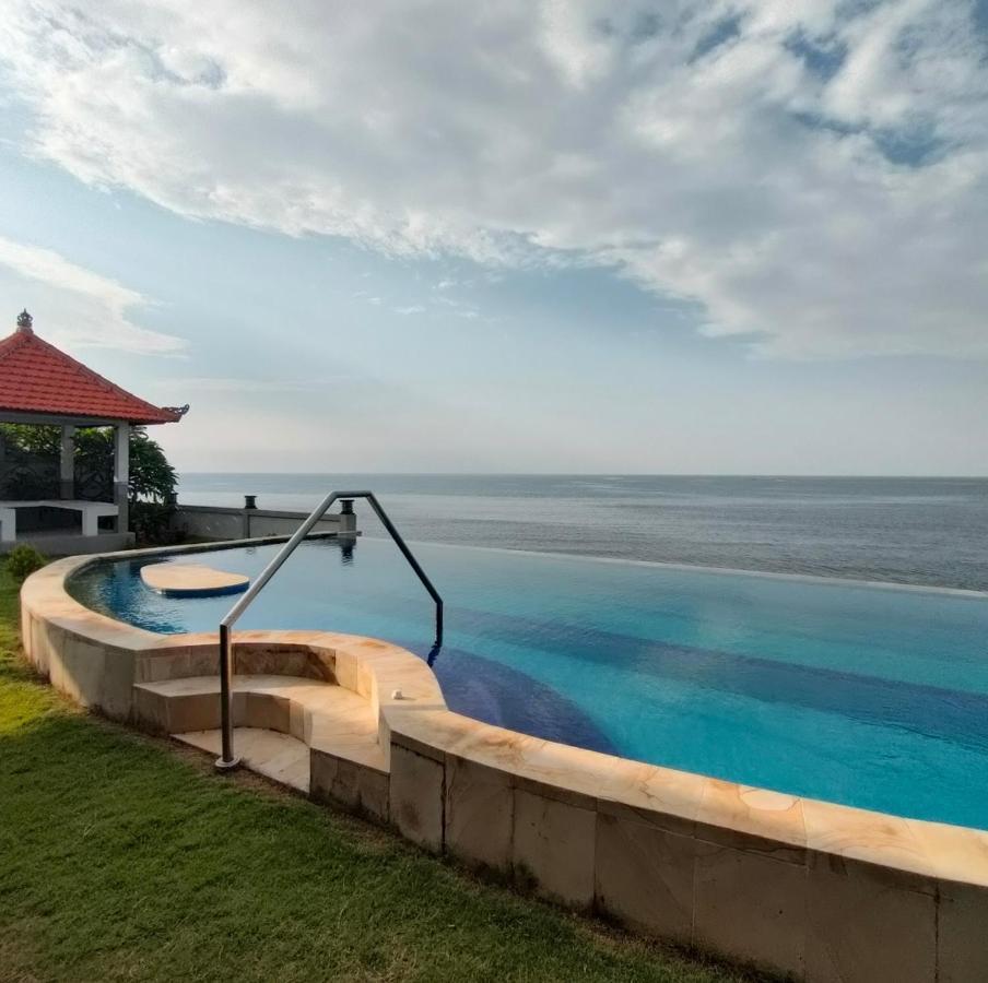 Coco Blu Villa 新加拉惹 外观 照片