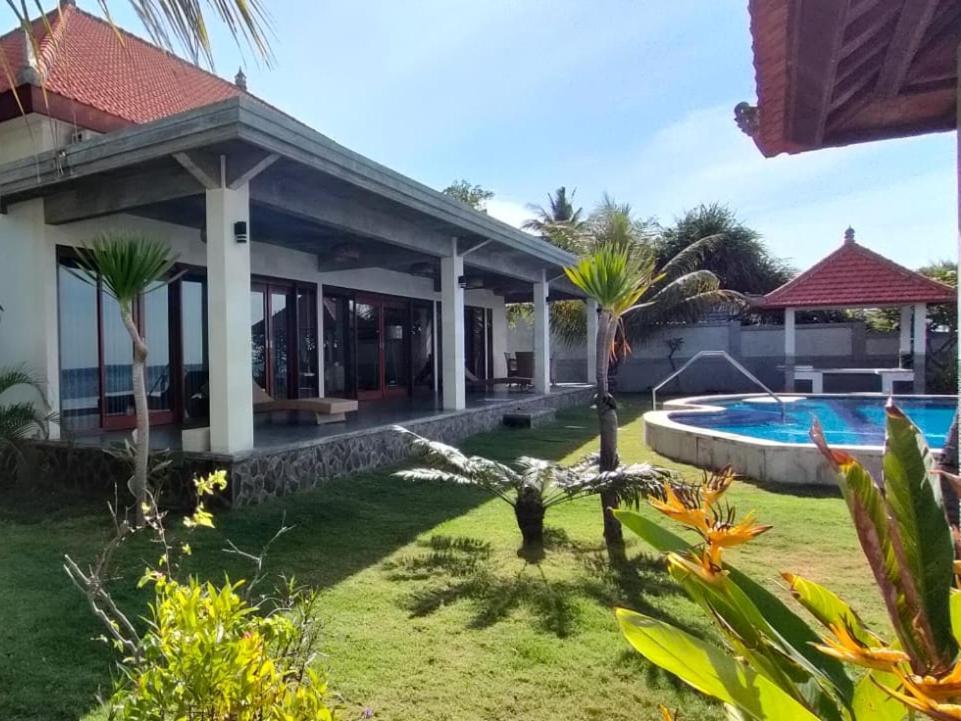 Coco Blu Villa 新加拉惹 外观 照片